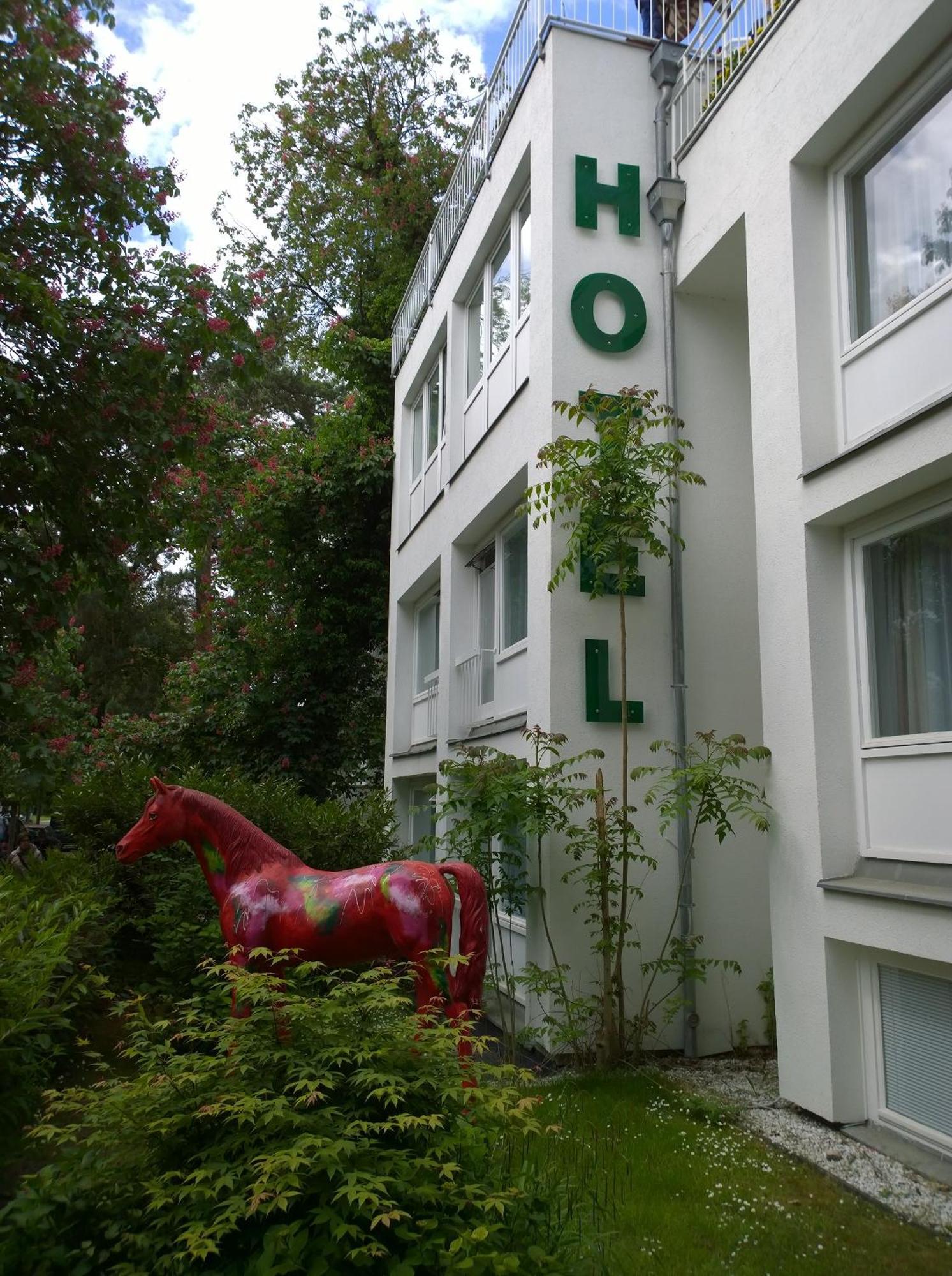 Hotel Haus Bismarck เบอร์ลิน ภายนอก รูปภาพ