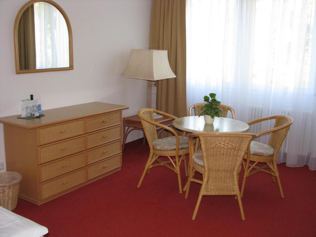 Hotel Haus Bismarck เบอร์ลิน ห้อง รูปภาพ